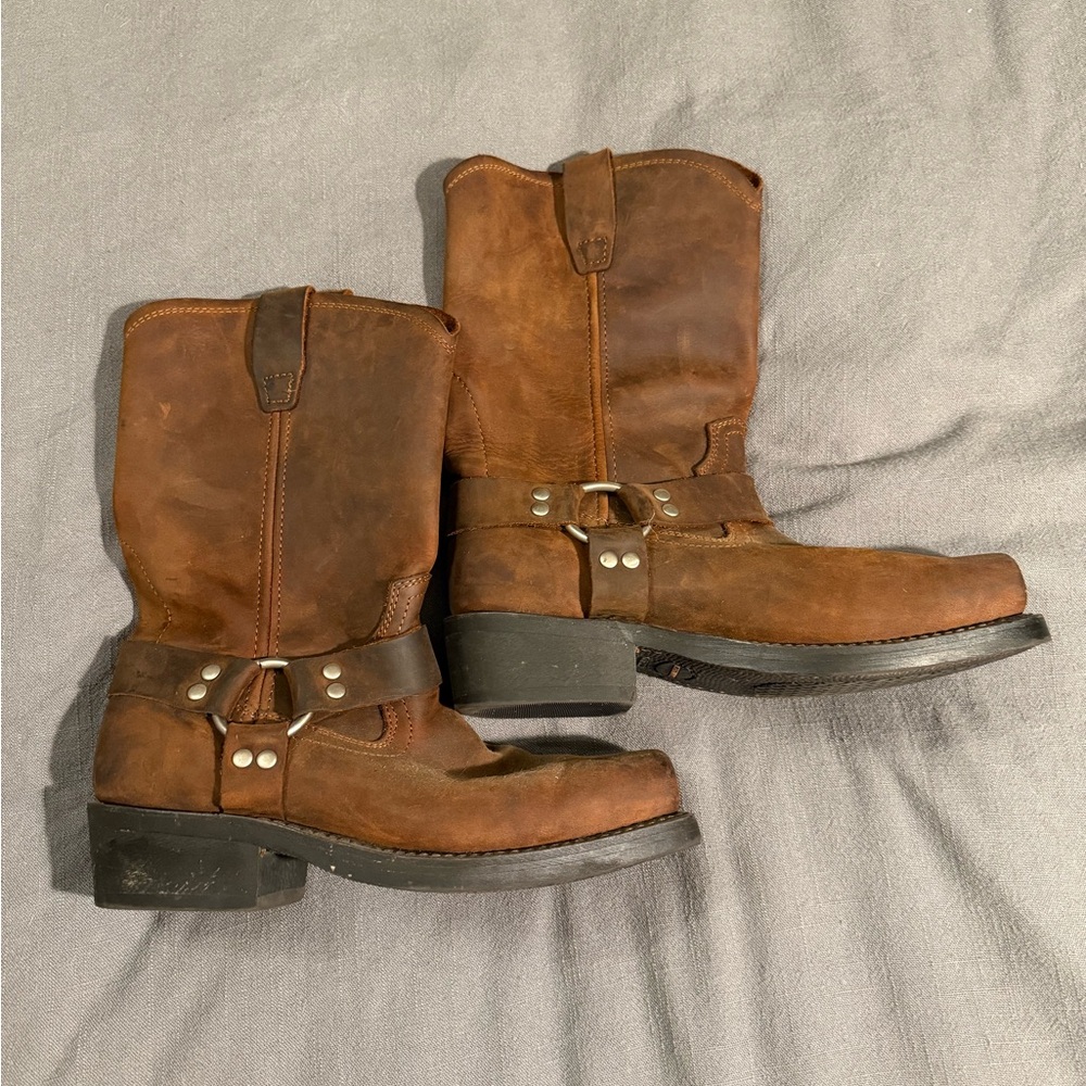Cody James SZ 9W boots